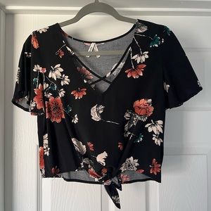 Floral women’s blouse/top, size S
